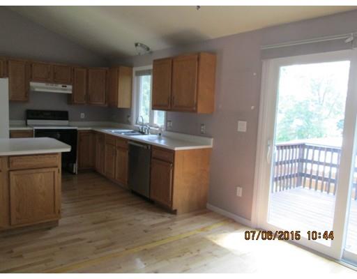19 County St, Worcester, MA 01604 photo 5