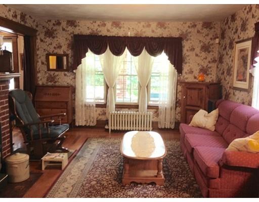 30 Gold St, Springfield, MA 01107 photo 4