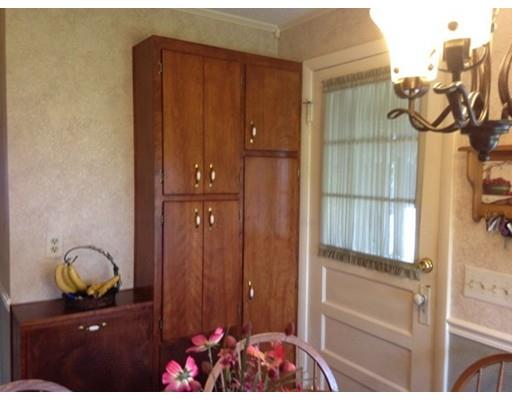 30 Gold St, Springfield, MA 01107 photo 12