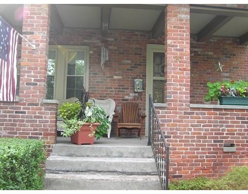 30 Gold St, Springfield, MA 01107 photo 2