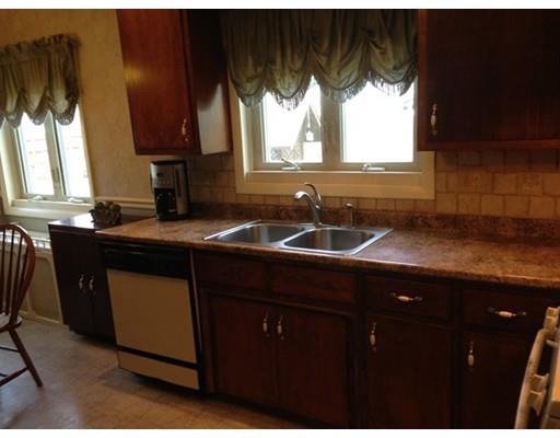 30 Gold St, Springfield, MA 01107 photo 11