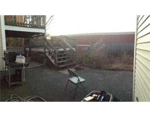 28 Green St, Gloucester, MA 01930 photo 2