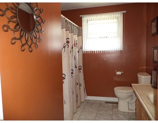61 Emerson St, Fall River, MA 02720 photo 18