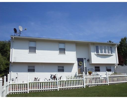 61 Emerson St, Fall River, MA 02720 photo 2