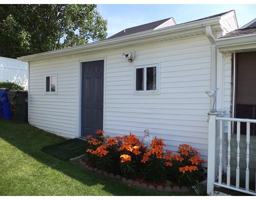 61 Emerson St, Fall River, MA 02720 photo 8