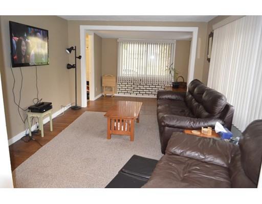 112 Pilgrim, Springfield, MA 01118 photo 8