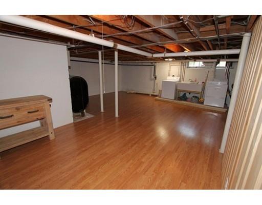 686 Salisbury St, Worcester, MA 01609 photo 19