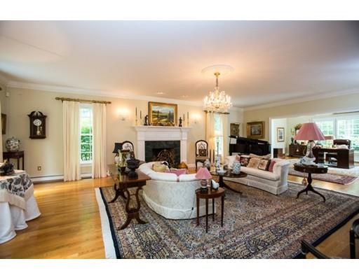 60 Monadnock Rd, Wellesley, MA 02481 photo 4