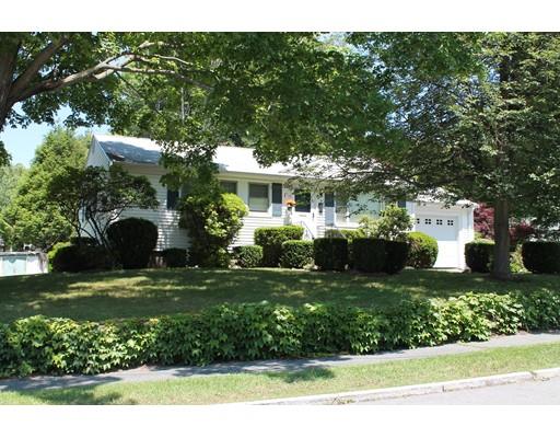11 Edgemont Ave, Reading, MA 01867 photo 1