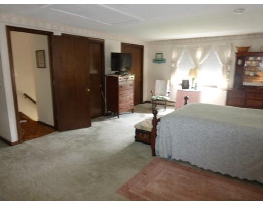 23 Pine Brook Dr, Easthampton, MA 01027 photo 12