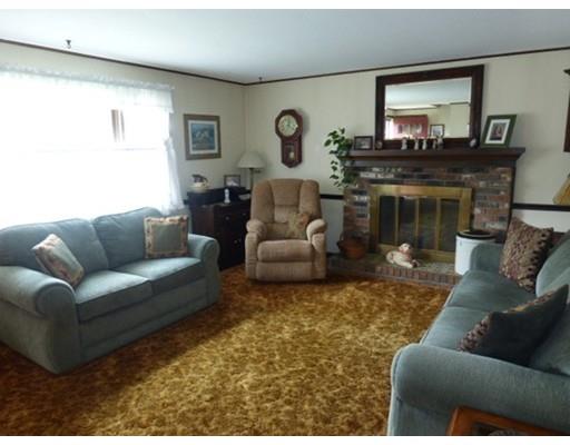 23 Pine Brook Dr, Easthampton, MA 01027 photo 6