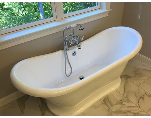29 Curve St, Needham, MA 02492 photo 9
