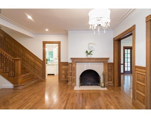 39 Buckminster Rd, Brookline, MA 02445 photo 2