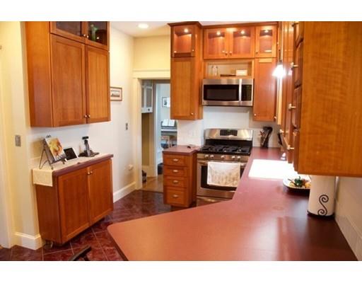 17 Monroe Ave, Worcester, MA 01602 photo 12