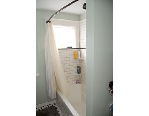 17 Monroe Ave, Worcester, MA 01602 photo 25