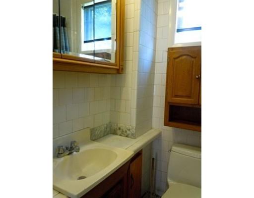 1 Chaney Ave, Fairhaven, MA 02719 photo 10
