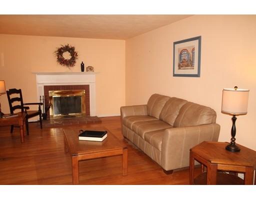 42 Druid Hill Rd, Springfield, MA 01129 photo 4