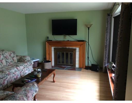 117 Bremen St, Springfield, MA 01108 photo 2