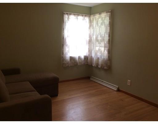 117 Bremen St, Springfield, MA 01108 photo 13