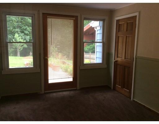 117 Bremen St, Springfield, MA 01108 photo 11