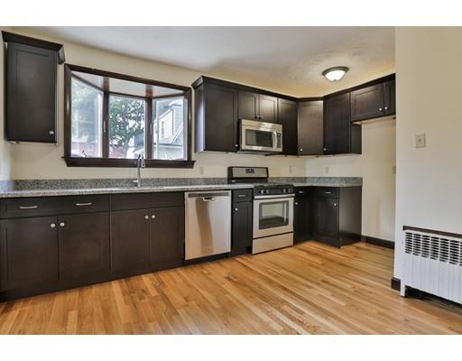 75 Waldeck Rd, Milton, MA 02186 photo 2