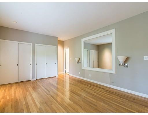 94 Griggs Rd #32, Brookline, MA 02446 photo 8