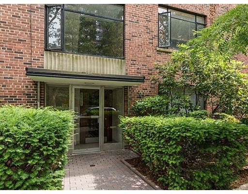 94 Griggs Rd #32, Brookline, MA 02446 photo 13