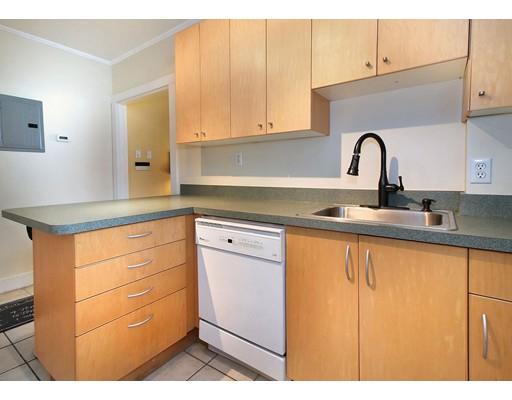 137 Walnut St #2, Brookline, MA 02445 photo 8