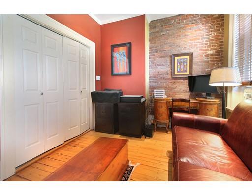 137 Walnut St #2, Brookline, MA 02445 photo 11