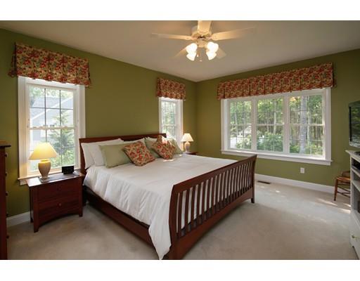 81 Snead Dr, Mashpee, MA 02649 photo 12