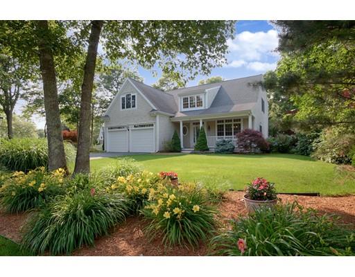 81 Snead Dr, Mashpee, MA 02649 photo 1