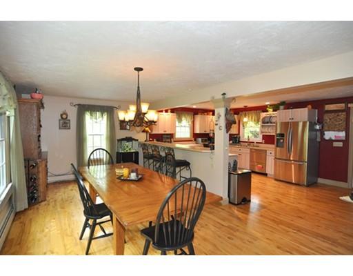 41 High St, Ashburnham, MA 01430 photo 2