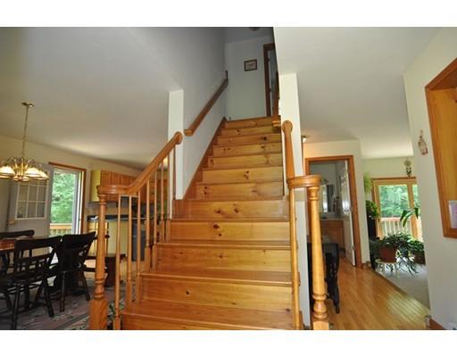 8 Sheldon Rd, Barre, MA 01005 photo 12