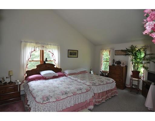 8 Sheldon Rd, Barre, MA 01005 photo 13