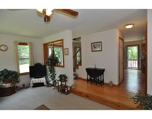 8 Sheldon Rd, Barre, MA 01005 photo 10