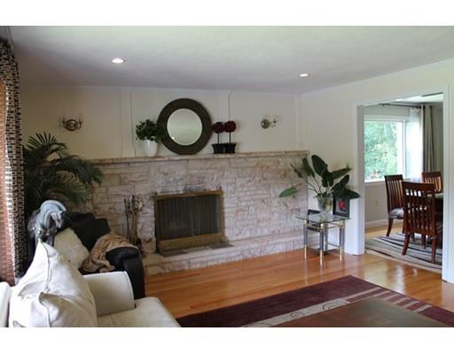 34 Marla Ln, Reading, MA 01867 photo 4