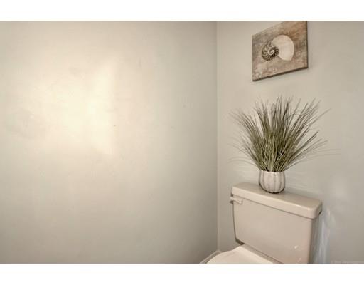 38 Nutmeg Dr, Worcester, MA 01603 photo 15