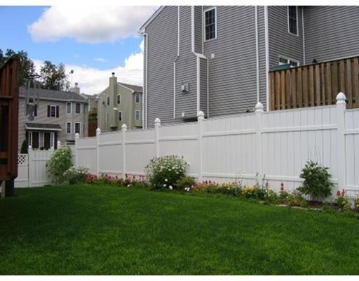38 Nutmeg Dr, Worcester, MA 01603 photo 6