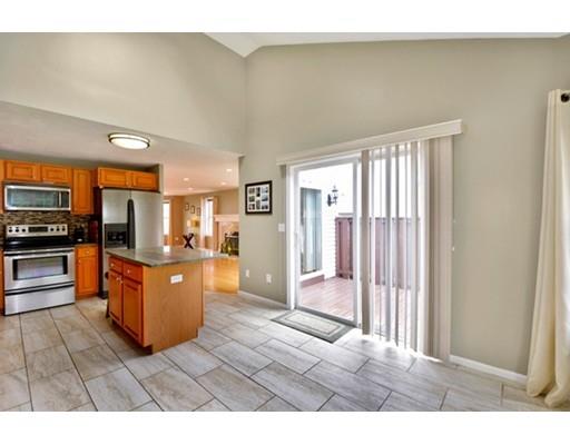 38 Nutmeg Dr, Worcester, MA 01603 photo 2