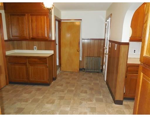 38 Spring St, Easthampton, MA 01027 photo 13