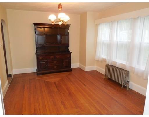 38 Spring St, Easthampton, MA 01027 photo 7