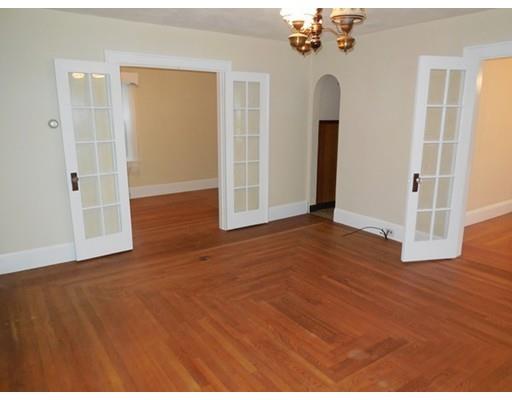 38 Spring St, Easthampton, MA 01027 photo 6