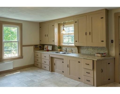 181 West St, Douglas, MA 01516 photo 7