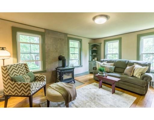 181 West St, Douglas, MA 01516 photo 3