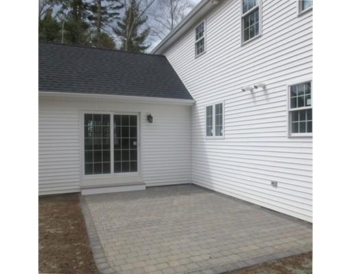 2 Heron Rd, Halifax, MA 02338 photo 3