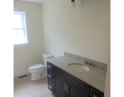 2 Heron Rd, Halifax, MA 02338 photo 11
