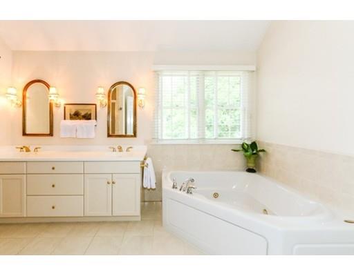 11 Centre St, Dover, MA 02030 photo 18