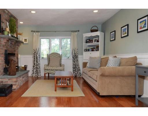 13 Mohawk St, Danvers, MA 01923 photo 15