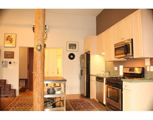 261 Dutton #2, Lowell, MA 01852 photo 19