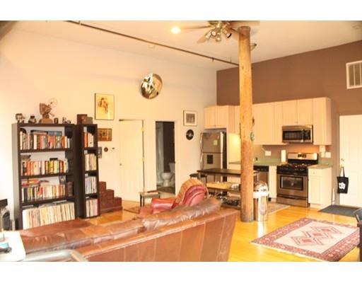 261 Dutton #2, Lowell, MA 01852 photo 17